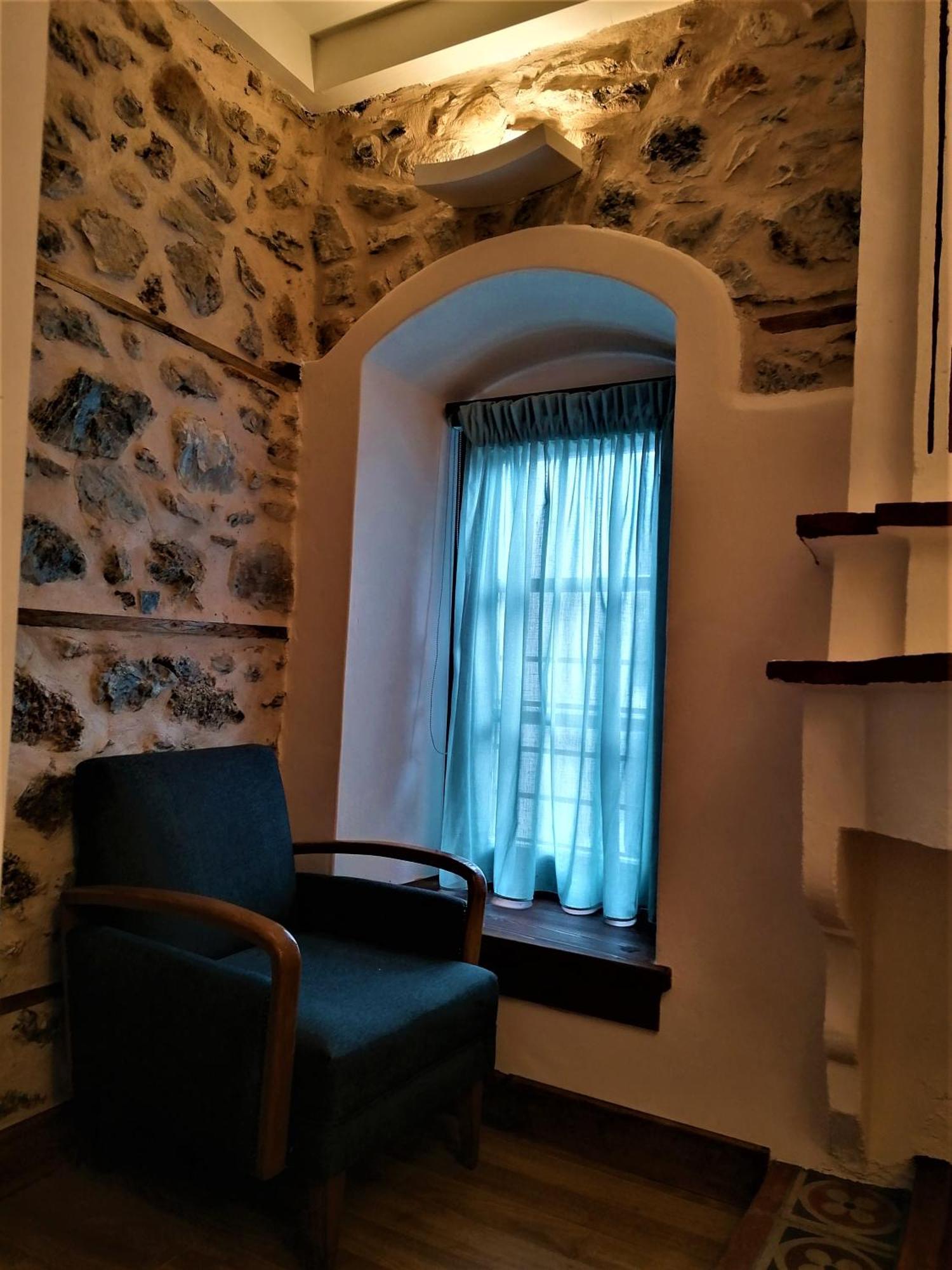 Riverbed Traditional Guest House Litóchoron Bilik gambar